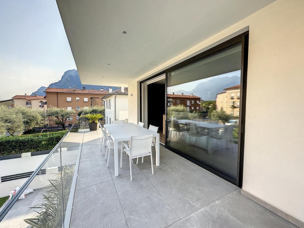 Ad Suite Apartment Riva del Garda Exterior photo