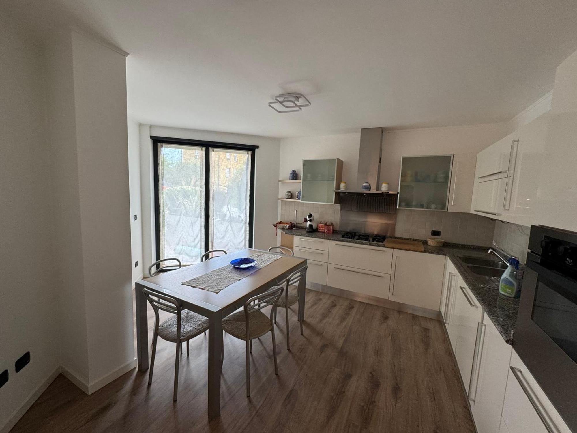 Ad Suite Apartment Riva del Garda Exterior photo